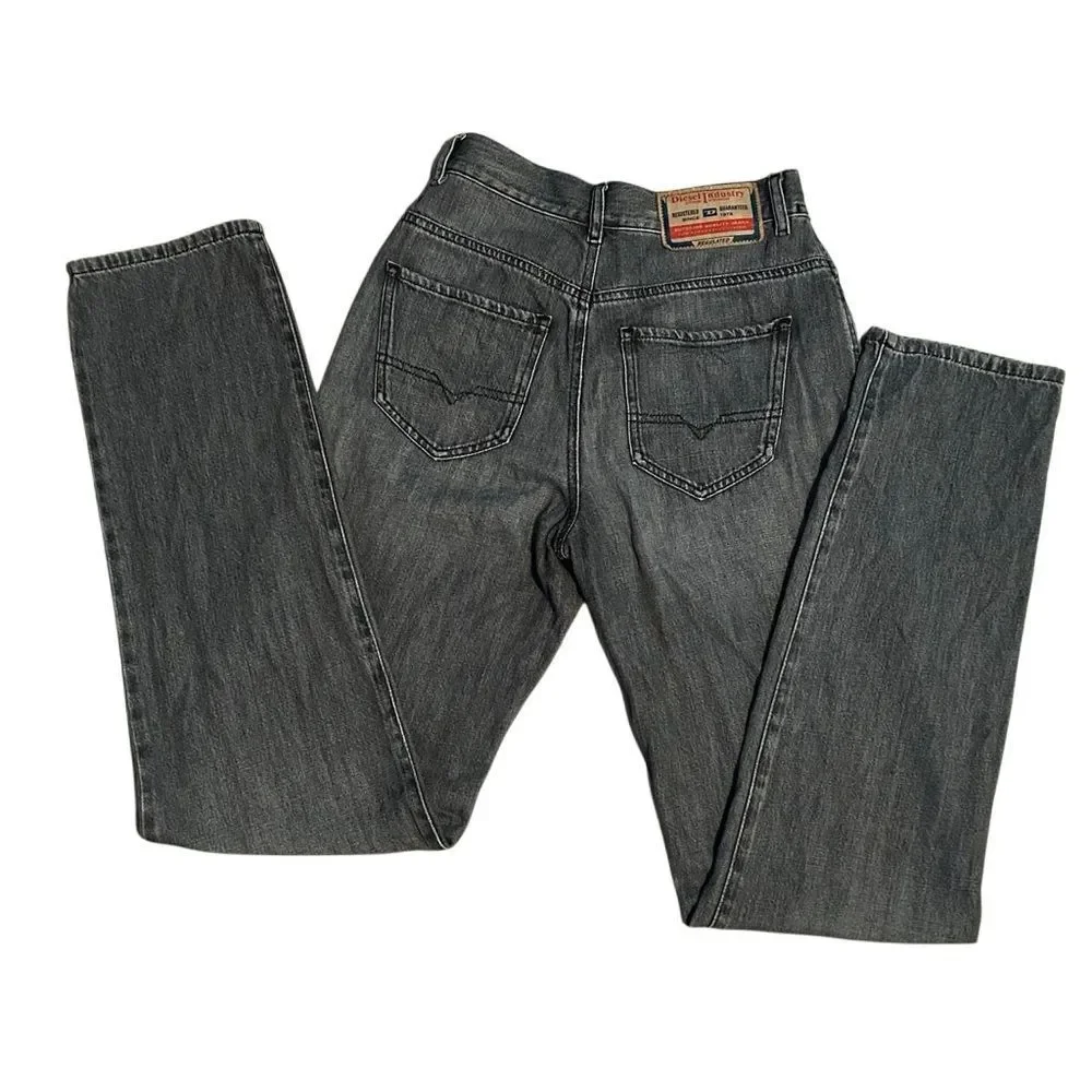 Diesel High Rise Straight Leg 1956 D-Tulip Gray 24